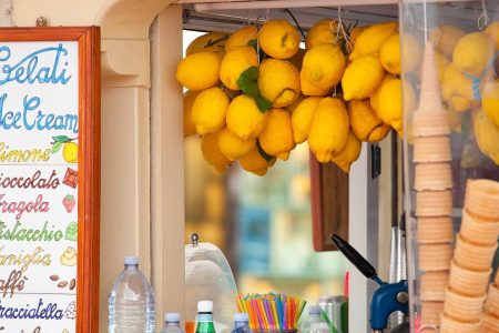 Excursion en bateau à Maiori avec visite des citrons et apéritif au départ de Salerne (de mars à mai)