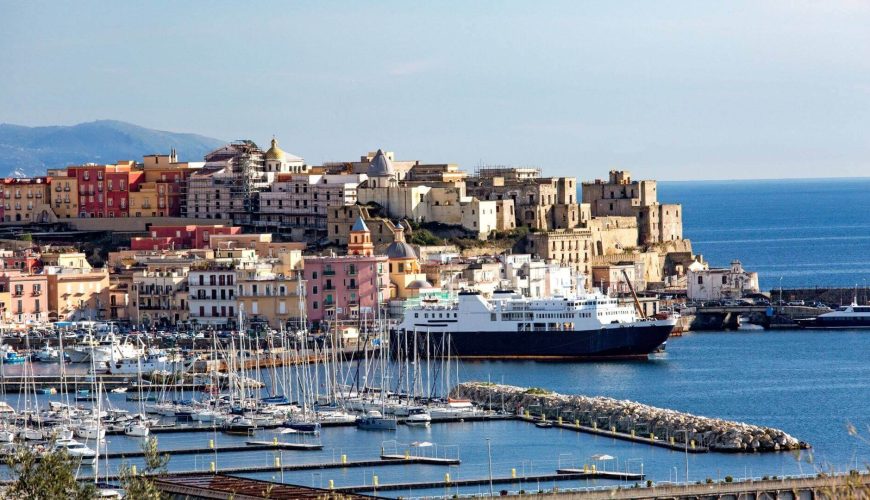 Amplify your travel experience