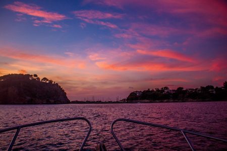 Procida al tramonto, aperitivo e giro in barca
