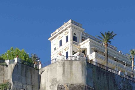 La Villa Comunale de Sorrente, le balcon de la ville