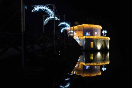 La Casina Vanvitelliana di Bacoli, splendore sull’acqua