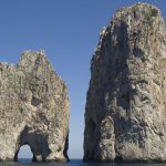 Visite guidée en immersion totale par terre et par mer de Capri et Anacapri (avril à octobre)