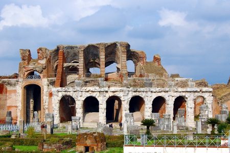 Fantastica visita guidata alla scoperta delle bellezze dell’Anfiteatro Campano di Santa Maria Capua Vetere