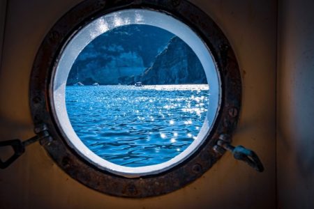 Boat tour a Ischia con due soste bagno con partenza da Forio