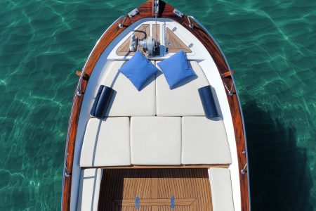 Boat tour con aperitivo verso la Grotta Azzurra di Palinuro e le bellezze del Cilento (da aprile a ottobre)