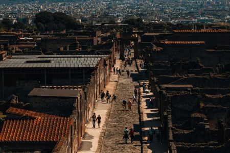 Tour del Vesuvio e degli Scavi di Pompei: Transfer da Napoli, Audioguida e Pizza Inclusa