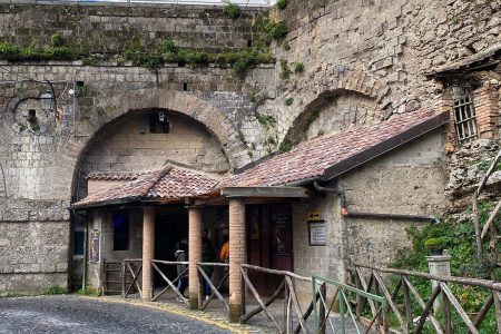 La Valle dei Mulini a Gragnano: un’avventura nel regno della pasta per gruppi privati e scuole