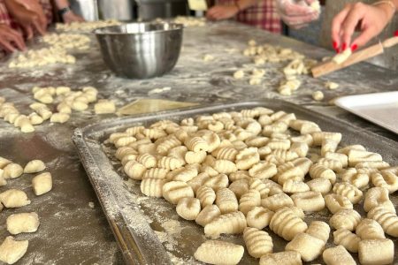 Cooking class in Costiera Amalfitana ideale per gruppi privati, condivisi e scuole