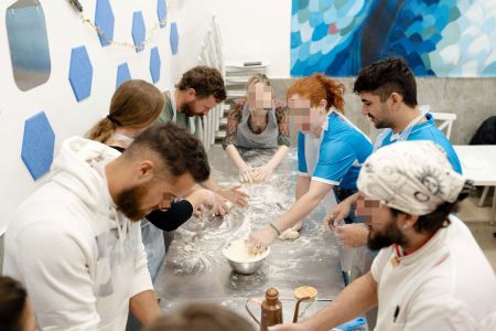 Cours de pizza napolitaine avec dégustation, entrée et boisson incluses