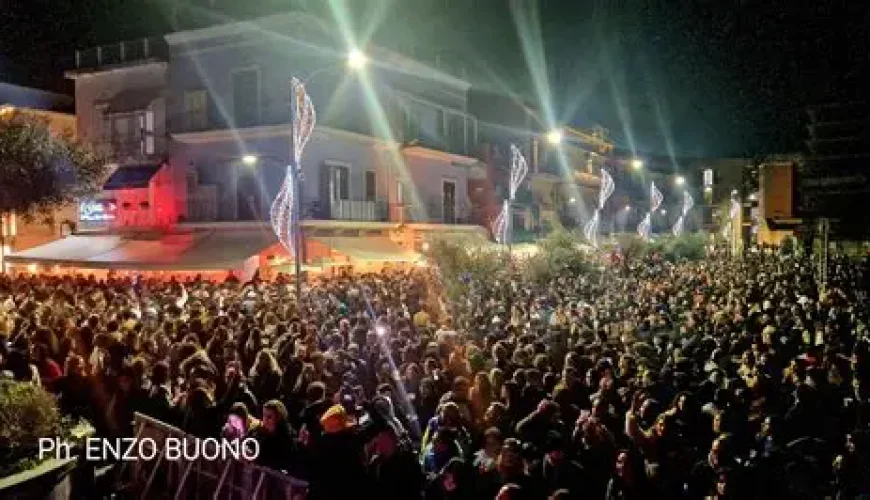 Amplify your travel experience